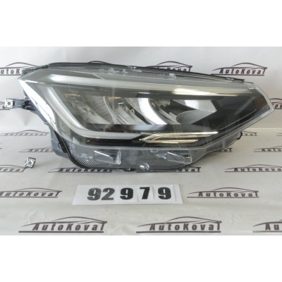 Světlomet přední pravý LED VW Taigo 2G7941006A