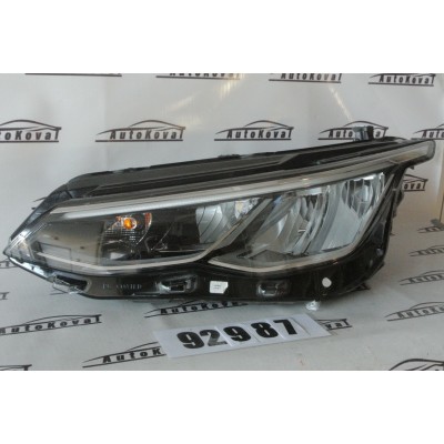 Světlomet přední levý LED VW GOLF VIII 5H1941005C...