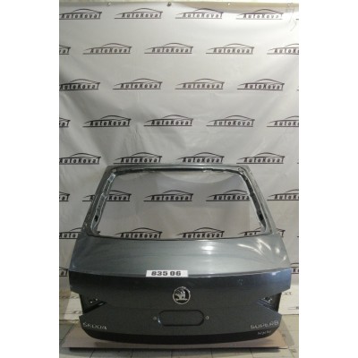 Zadní páté dveře Škoda Superb III 3V5827023A 3V5827023B...