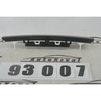 Display pro parkovacího asistenta VW Touareg 7L6919473D...