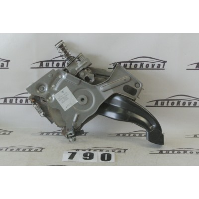 Pedál parkovací brzdy 7L0721797C 7L0721797E 7L0721797J...