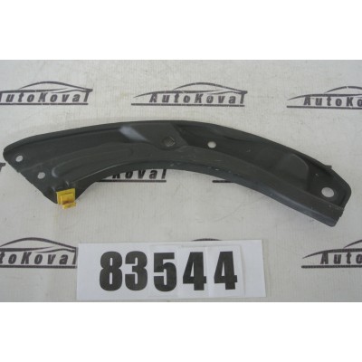 Držák pravý čela ŠKODA RAPID 5JA805932A