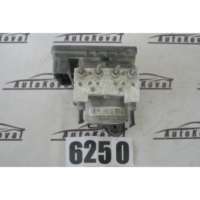 Řídící jednotka ABS VW ŠKODA  3Q0614517T 3Q0907379T