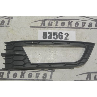 Mřížka nárazníku pro mlhovku levá ŠKODA OCTAVIA III...