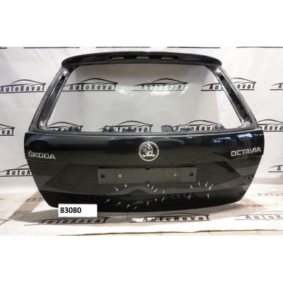 Víko kufru SKODA OCTAVIA III kombi 5E9827023C