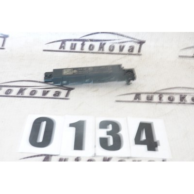 Zesilovač anténní Škoda Octavia IV combi 5E7035577B