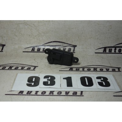 Nastavovací zařízení - zámek víčka nádrže VW Škoda...