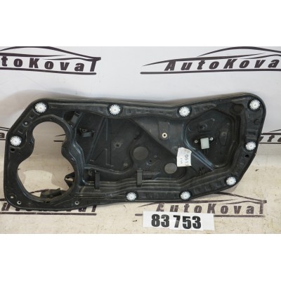 Držák stahovacího mechanismu VW PASSAT CC 3C8837756D