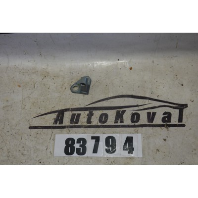 Závěs dveří - pant zadní pravý horní VW Passat CC 3C4833402D