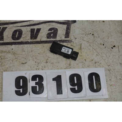 USB konektor VW Škoda 5Q0035726M