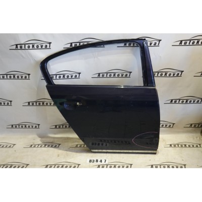 Dveře zadní pravé VW Passat B7 sedan 3AE833312 3AE833056