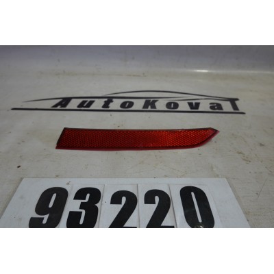 Odrazka levá zadní VW PASSAT B8 Limuzína 3G0945105A