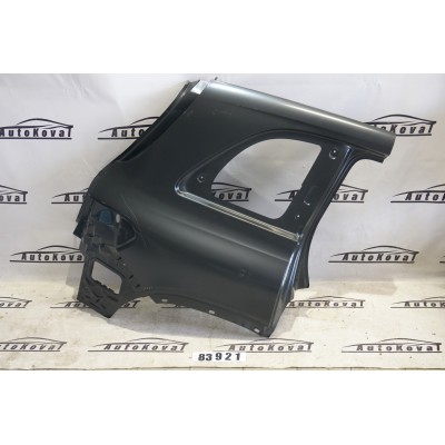 Blatník zadní pravý MB B-Class W214  A 247 630 82 02